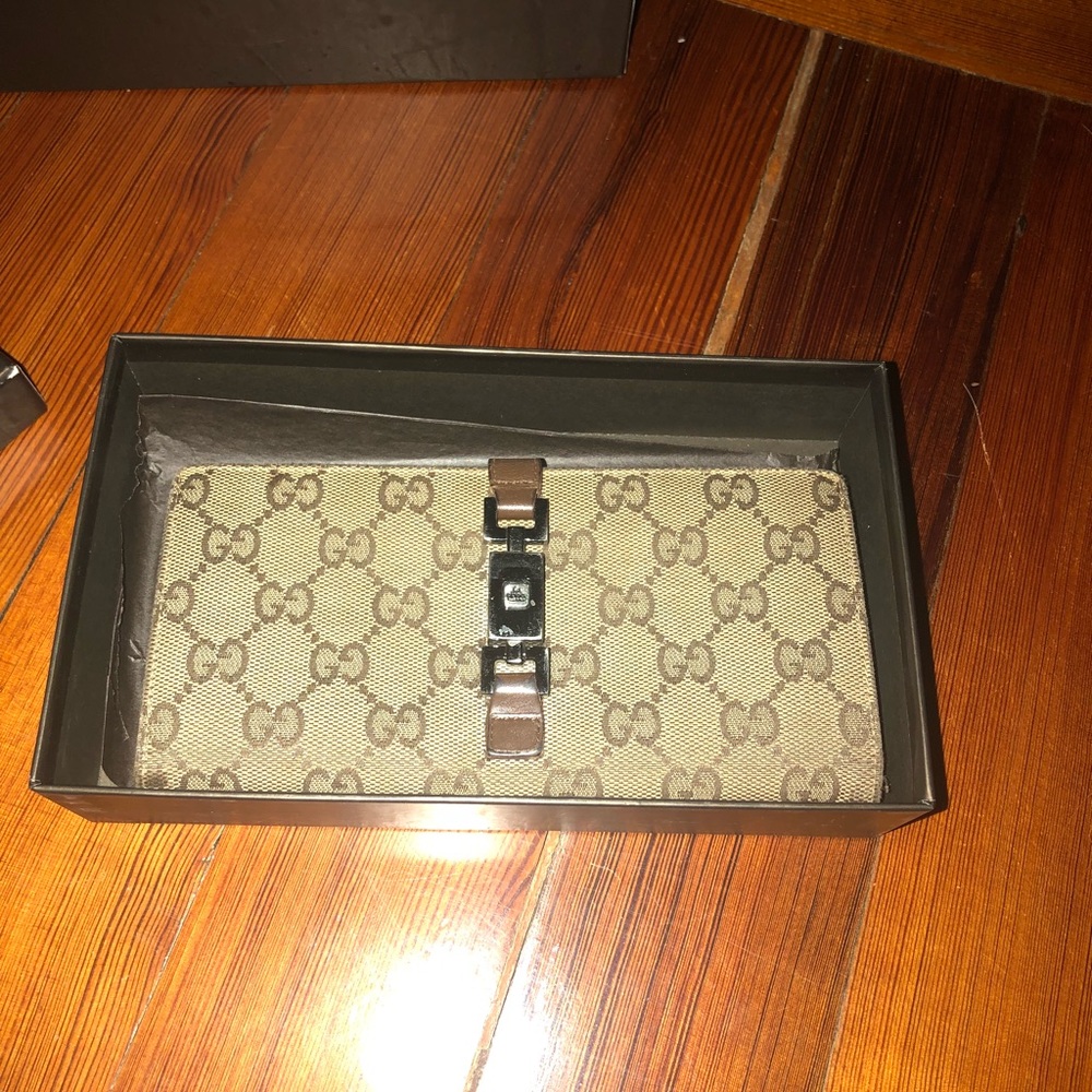 Authentic Gucci Wallet
